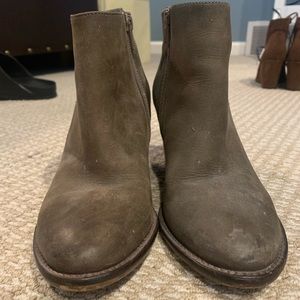 Blondo Waterproof 8M bootie